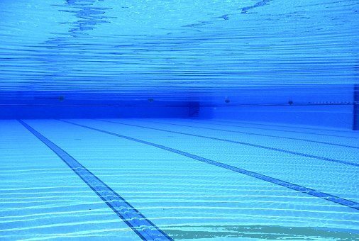 agua limpia depuradora piscinas deymant pools
