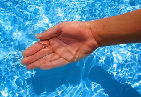 mantenimiento-de-piscinas-comunitarias-imagen01